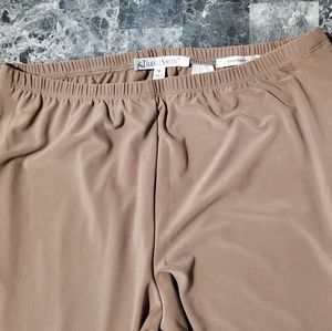Women's pants size M